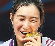Hwang Kyung-seon. Hwang Kyung-seon won the gold medal in the women&#39;s -67 kg taekwondo competition at the London Olympics on Saturday, beating Turkey&#39;s Nur ... - 2012081300856_0