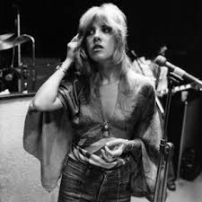 Résultat de recherche d'images pour "stevie nicks on a horse"
