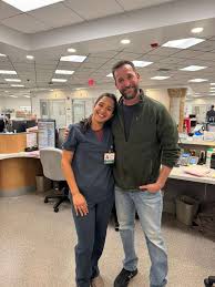 Brasileira em 'The Pitt': Atriz carioca conta como é participar da série médica