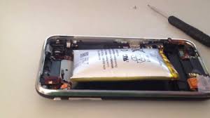 Image result for iphone 3gs battery exploding