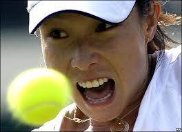 And it is Jie Zheng that Serena Williams will meet, after she beats Nicole Vaidisova to become China&#39;s first ever Grand Slam semi-finalist - _44796009_zheng_416