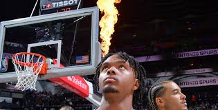 Spurs Stun Grizzlies! Fox & Barnes Lead Charge to Victory!