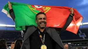 Acertado com o Cruzeiro, Artur Jorge se despede oficialmente do Al Rayyan antes de chegar a Belo Horizonte