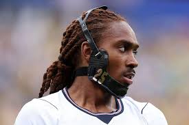 Why are some players wearing face masks at the World Cup?