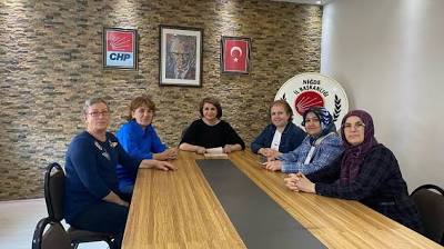 CHP Niğde İl Kadın Kolları Başkanı Yaşar ve yönetimi istifa etti İhlas Haber Ajansı