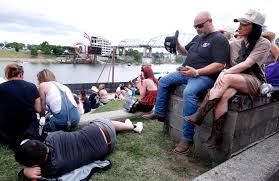 CMA Fest 2026 photos highlight fans and unforgettable moments