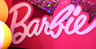 ‘Bridgerton’ and ‘Barbie’ Artist Dies at 26 in Car Crash