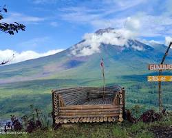 Gambar Gunung Wayang