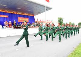 LỄ TUYÊN THỆ CHIẾN SĨ MỚI Sáng 4-6, tại Bộ CHQS tỉnh Bắc Ninh, Trung đoàn 833 tổ chức Lễ tuyên thệ chiến sĩ mới năm 2024. Dự và chỉ đạo buổi