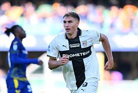 LIVE alle 12.30 Lecce-Parma: Di Fra sceglie Camarda, Cuesta si affida a Pellegrino