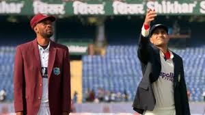 Unchanged India elect to bat v West Indies