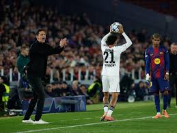 Fußball : FCA-Gegner Eintracht Frankfurt schwankt derzeit zwischen den Extremen