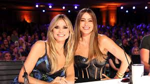 Heidi Klum and Sofía Vergara Reunite on 'Project Runway' Season 21