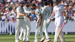 IND vs ENG Day 2: गिल की बल्लेबाजी के बाद आकाश ने इंग्लैंड को दिए झटके, ब्रूक-रूट की साझेदारी से संभला मेजबान