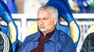 José Mourinho conseguiu o que queria e contrata ex-campeão mundial para a comissão técnica do Real Madrid