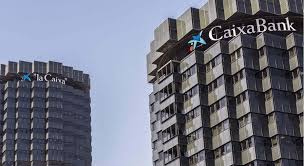CaixaBank gana 1.572 millones, un 7% más, y lanza otra recompra de acciones por 500 millones