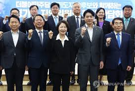 경기지사 후보들, 지역의원·당협위원장과 간담회…'원팀' 과시