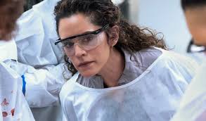 ‘The Pitt’ Actress Sepideh Moafi on Learning to Let the Fandom Run Wild