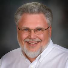 Tom Jones Joins CVNB Board: What This Means for Local Business! - Imagen principal del artículo