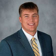 Franklin Regional senior lineman receives Jerome Bettis Leadership Award
