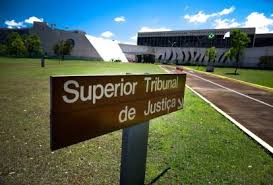 Escândalo de assédio sexual envolvendo ministro do STJ mobiliza magistrados no tribunal