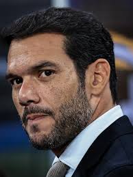 Abatido, presidente da CBF se afasta da seleção após acusação de traição