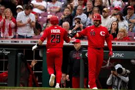 eugenio suarez Picture