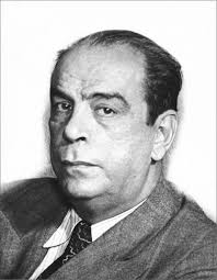 Retrato de Don Rómulo Gallegos, 1948 (período presidencial de Rómulo Gallegos, 1948). Fotografía en blanco y negro. 11,9 x 9,4 cm. Fotógrafo desconocido - 3Retrato1948