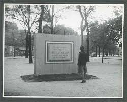 Image result for hitler at napoleon's tomb