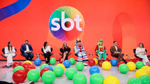 Contratado por Silvio Santos, diretor deixa o SBT após mais de 35 anos