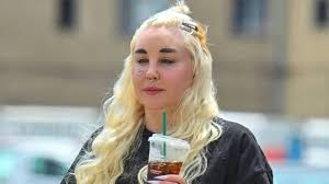 Amanda Bynes Launches Handbag Collection Under New York Speed Brand - SuaraGarut.ID