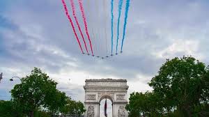 14 Juillet Éclaté! Combien Coûtent VRAIMENT les Feux d'Artifice?! 💥