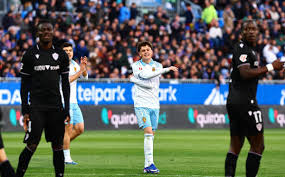 La cantera del Real Zaragoza vuelve a ser el salvador: Hugo Pinilla marca el camino hacia la gloria