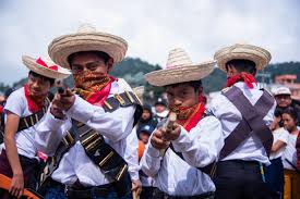 Prohíben corridos tumbados y reguetón en desfile por la Revolución Mexicana