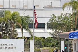 EUA suspendem atendimentos na embaixada e consulados no Brasil por ‘questões de segurança’