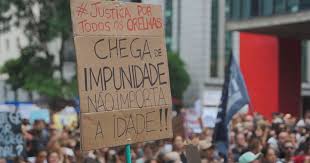 Manifestantes ocupam a Paulista e pedem justiça pela morte do cão Orelha