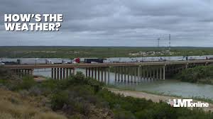 How’s the weather Saturday in Laredo?