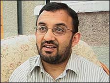 Maroof Shaffi. Mr Shaffi fears his research will place him in conflict with anti-terror laws - _44701041_terror226