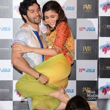 Image result for worst wardrobe malfunctions bollywood