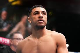 MarQuel Mederos vs. Austin Hubbard: Lightweight Showdown at UFC Mexico