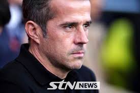 맨유 대 풀럼 - 치열했던 승부, 판정 논란과 도르구의 맹활약이 이슈됐다 (판정 논란, 도르구 이달의 선수)