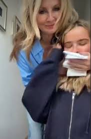 "Sieht furchtbar aus": Frauke Ludowig kritisiert das Make-up von Tochter Nele