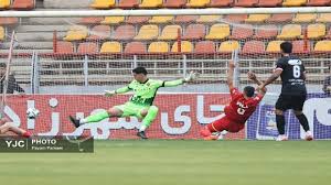 پرسپولیس ۱ - ۳ فولاد خوزستان/ پرسپولیس فرصت بازگشت به صدر را از دست داد