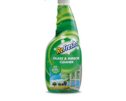 Изображение: Glass and mirror cleaner