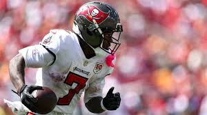 Bucky Irving's Week 5 Status in Doubt Amid Lower Leg Injury