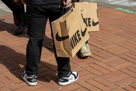Nike stock analysis and earnings report