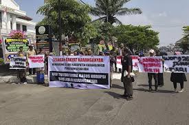 Suara Merdeka Solo - News update