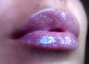 How To Wear Glitter Like A Grown-Up: Nails Lips - xoVain