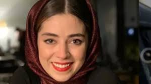 فیلم / نیلوفر رجایی فر بازیگر سریال پایتخت : شهود مادرم خیلی قویه! / گفت نیلوفر فردا جنگ میشه .../ وقتی بمب زدن بیدار شدم میدونستم اسرائیل ...چون مادرم پیش بینی .....