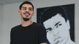 'Hell of a fighter!' - Pacheco earns McGirt praise ahead of homecoming